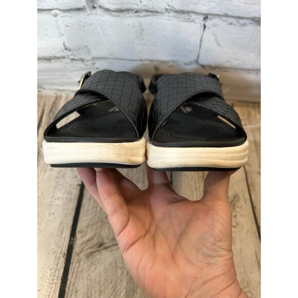 CLARKS Women’s Cloudsteppers Drift Sun Woven Wedge Sandals / Size: 7 - Picture 7 of 10